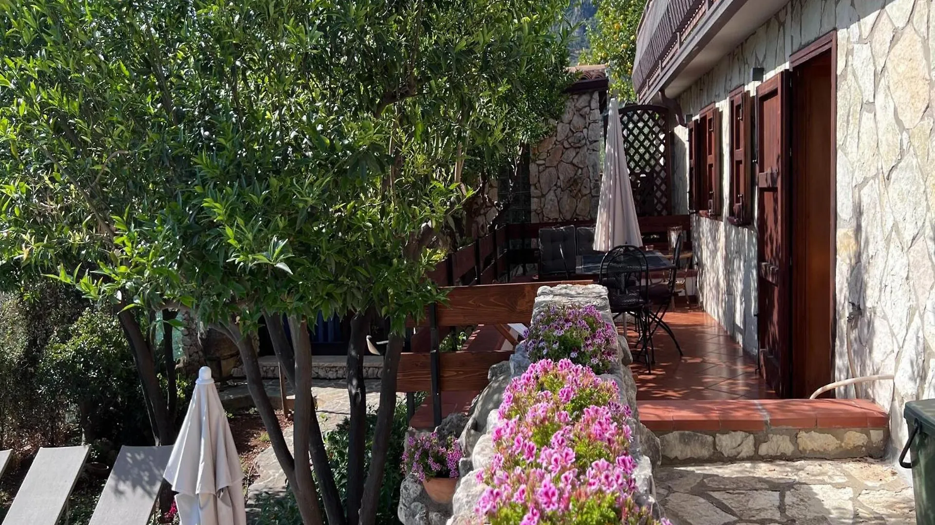 Holiday Home In Castellammare Del Golfo With Pool Italie